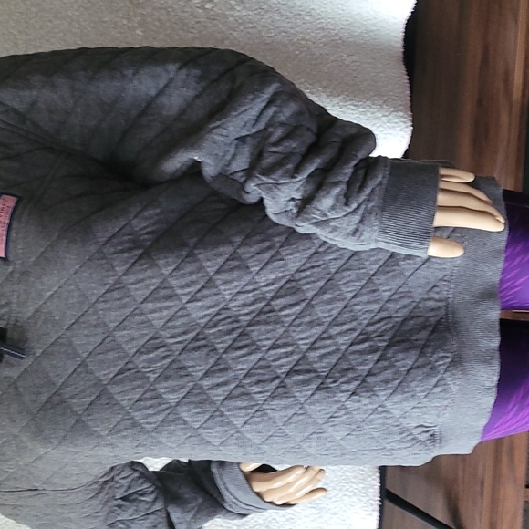 Vineyard Vines Quilted Shep Shirt Pullover 3/4 Zip Gray and Black Size S Vineyar - Picture 9 of 16